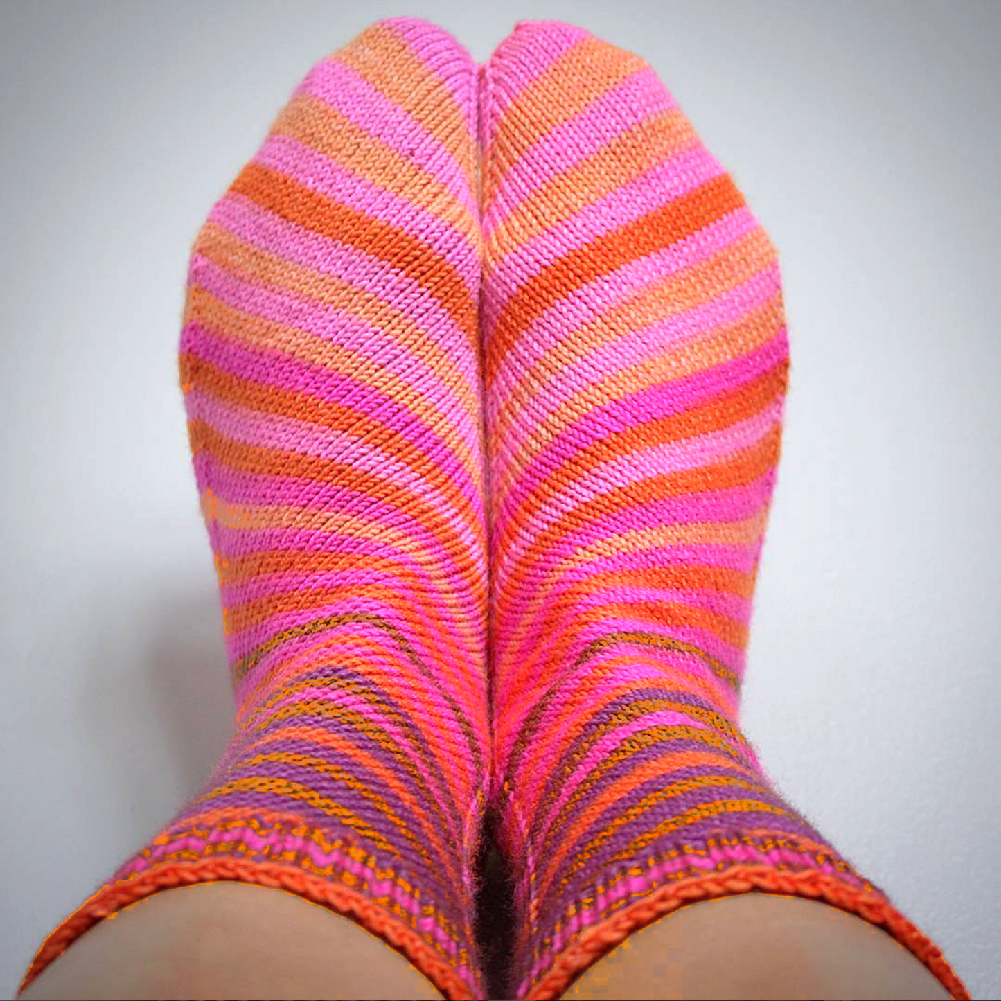 Margaritaville self-striping classic/sock yarn | Gauge