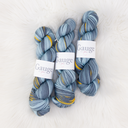 Studio Seconds yarn : 4-Ply Fingering