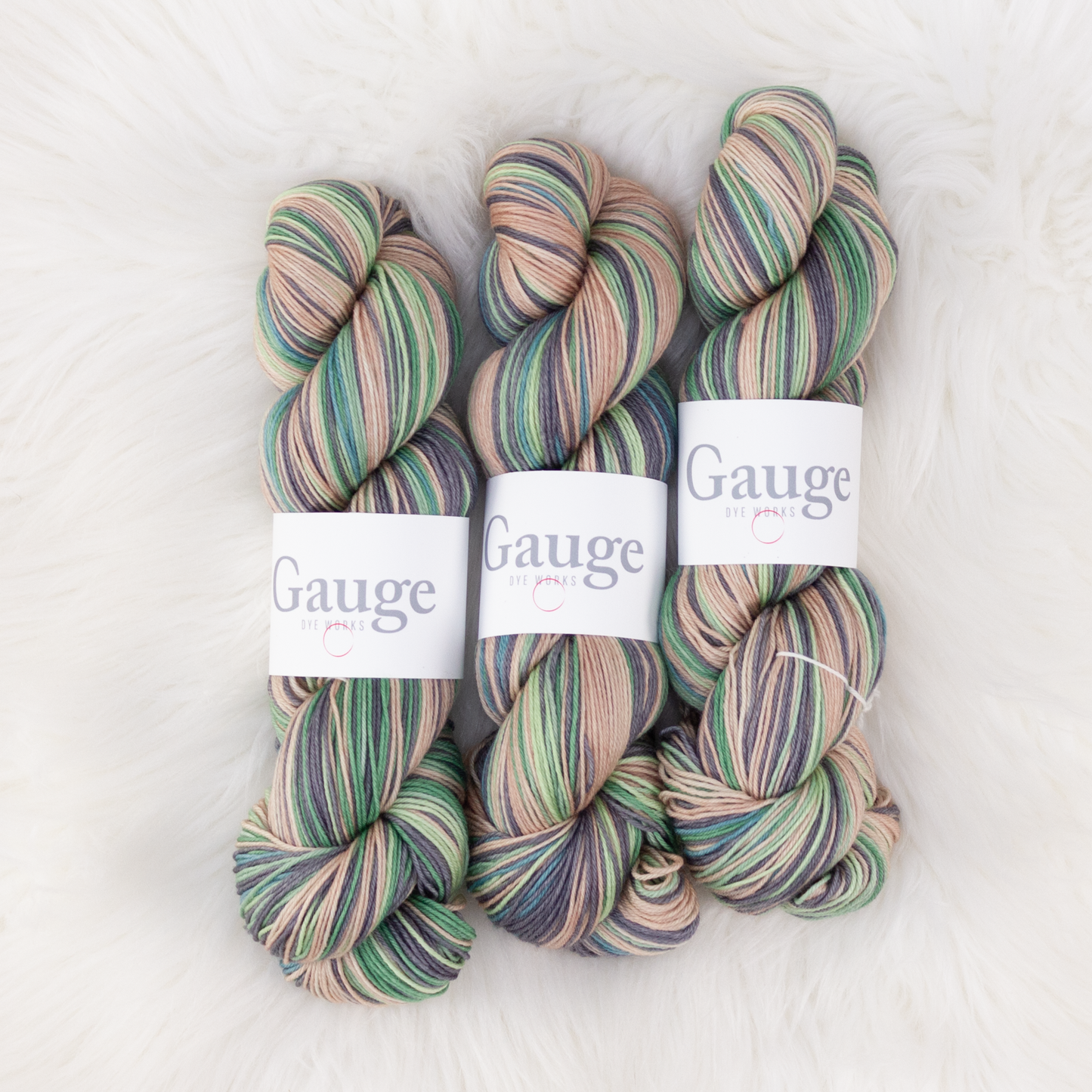 Studio Seconds yarn : 4-Ply Fingering