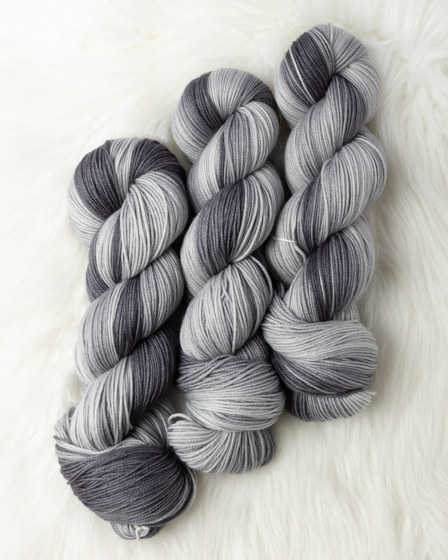 Grey Gradient : One Way Trip