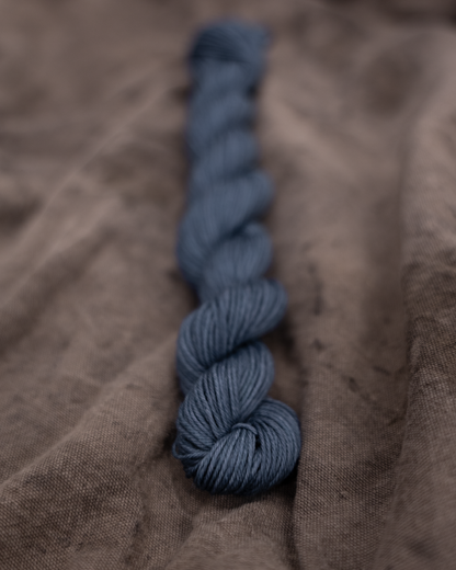 Spellbound : 25 g Mini skein