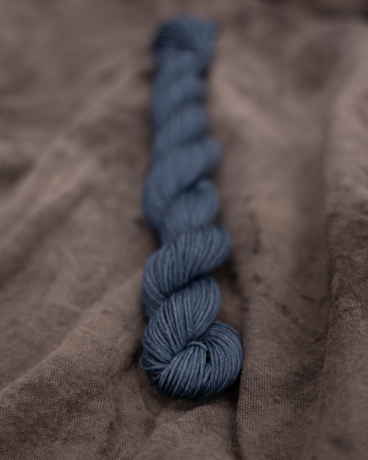 Spellbound : 25 g Mini skein