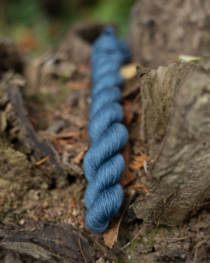 Spellbound : 25 g Mini skein