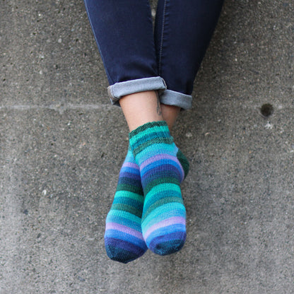 Azurite F green and purple self striping classic sock yarn from gauge dye works