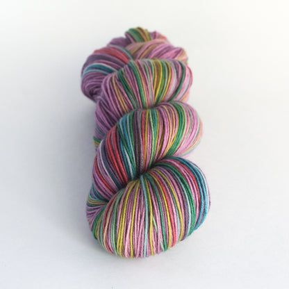 White Light self-striping sweater wool yarn rose pink Flax Light by Tin Can Knits | Gauge Dye Works