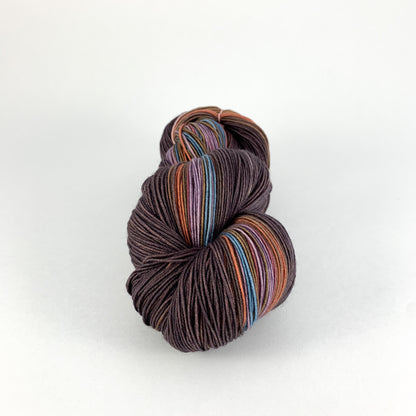  Tesserae self patterning yarn by Gauge Dye Works | Flowsaic poncho by Laura Nelkin | striping striped knitting wool
